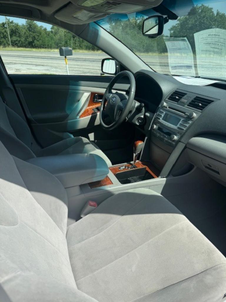 2009 Toyota Camry Base - Photo 8