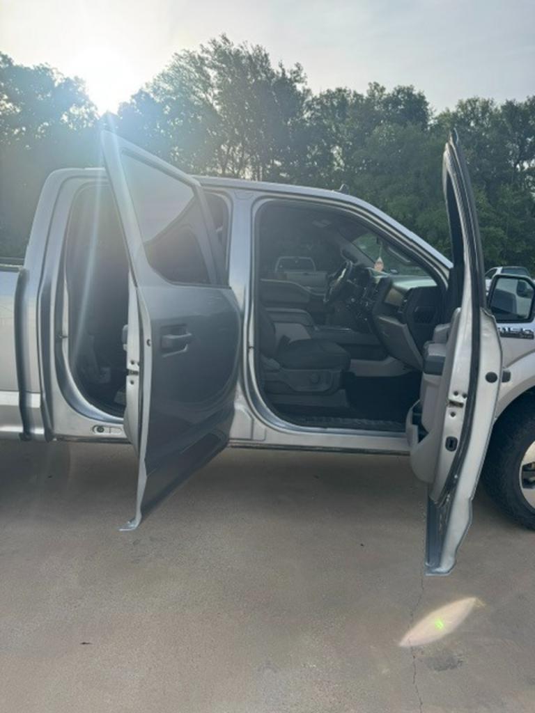 2020 Ford F-150 XL - Photo 11