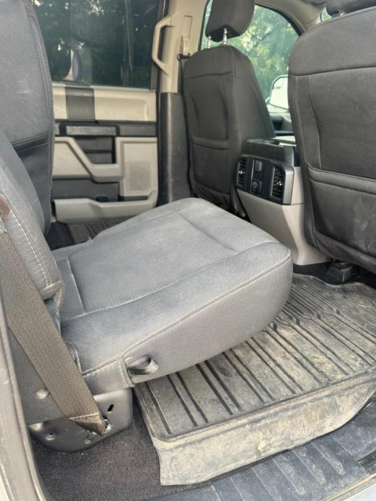 2020 Ford F-150 XL - Photo 13