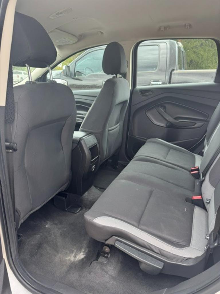 2014 Ford Escape S - Photo 9