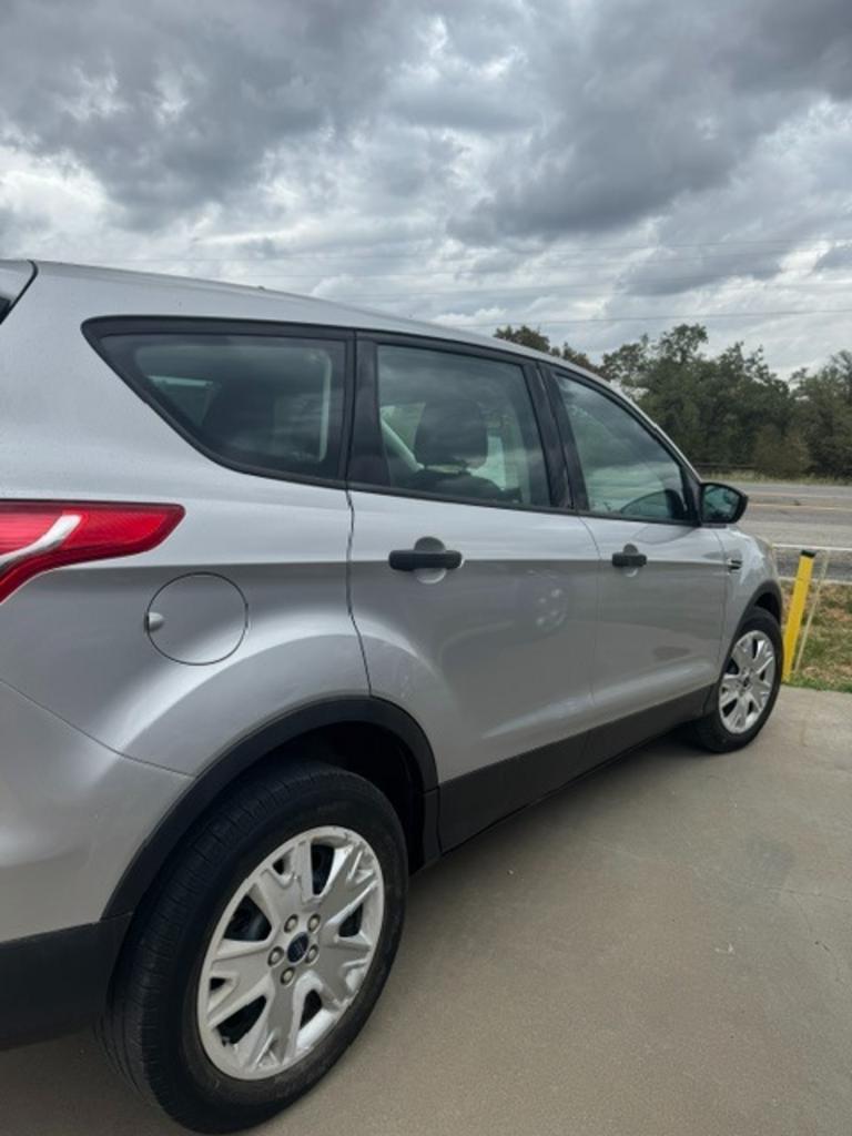 2014 Ford Escape S - Photo 12